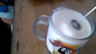 Aerolatte Review Frothing Cold Milk In Under 1 Minute [upl. by Jaycee]